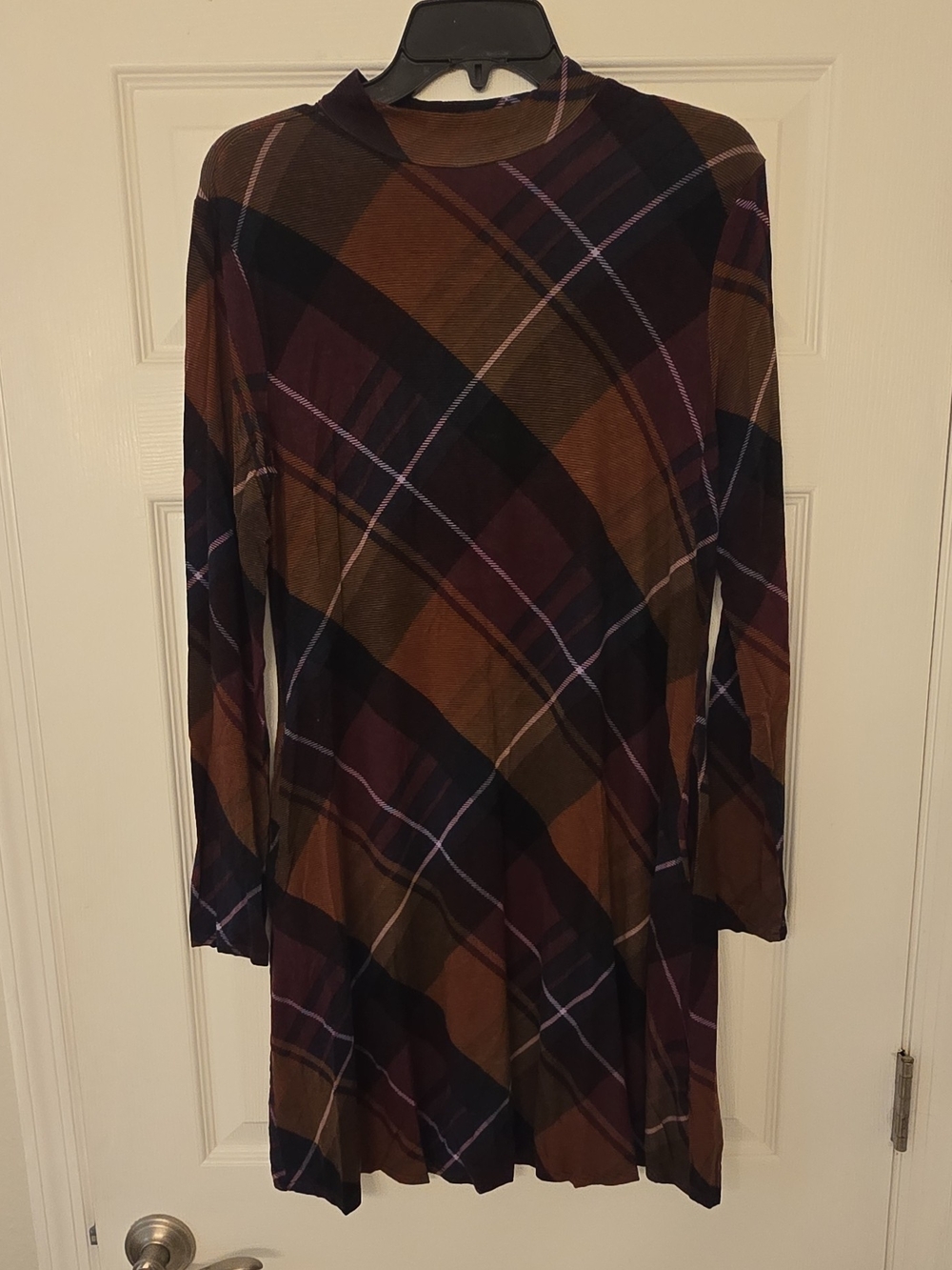 maurices 24/7 M Burgundy Plaid Knit Mock Neck Shift Knee Dress With Pockets Med